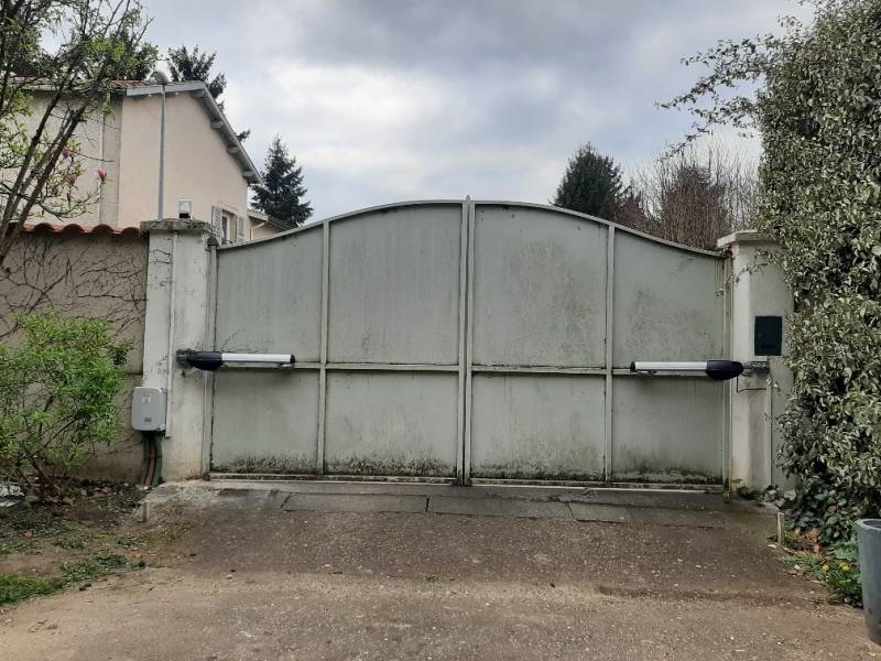 Nouvelle motorisation portail battant automatique ROGER